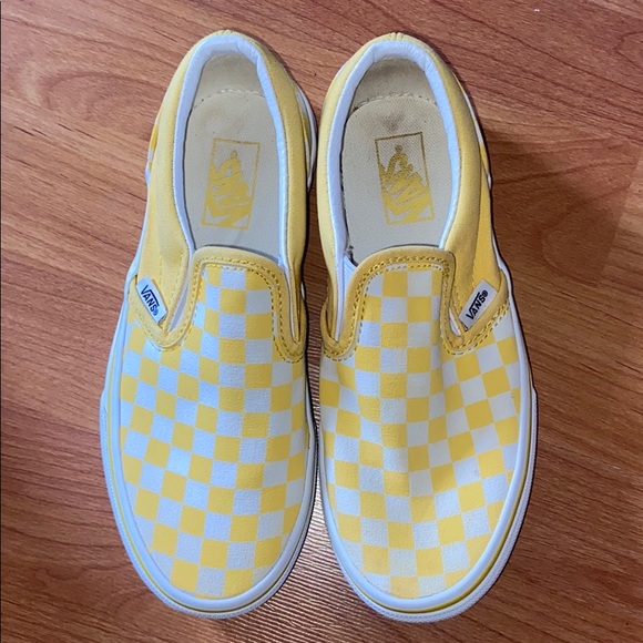 vans slip on checkered yellow
